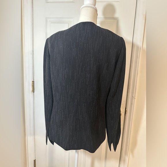 Ellen Tracy button blazer in black size 12. - Picture 2 of 7